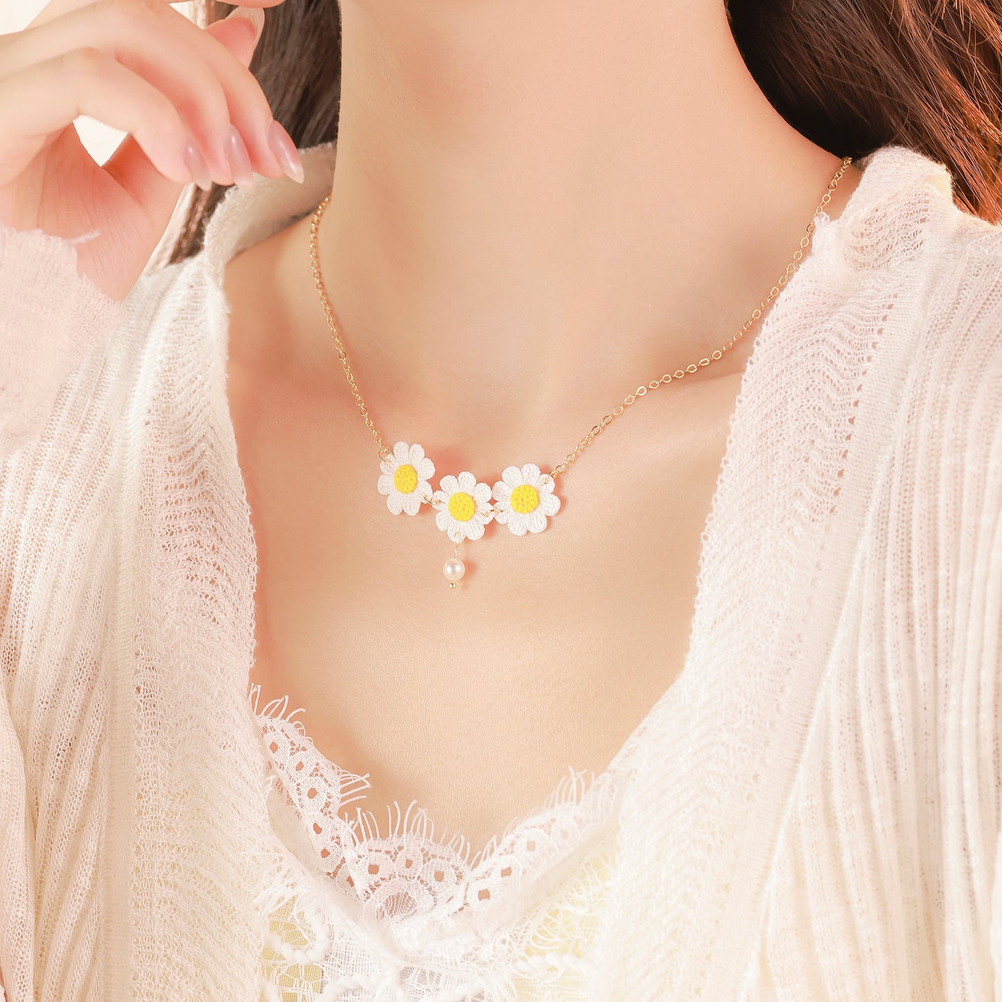 Daisy Necklace