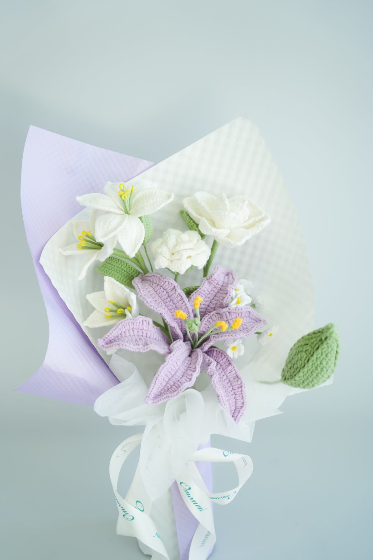 Soft Crochet Lily Bouquet – Quiet & Everlasting Comfort