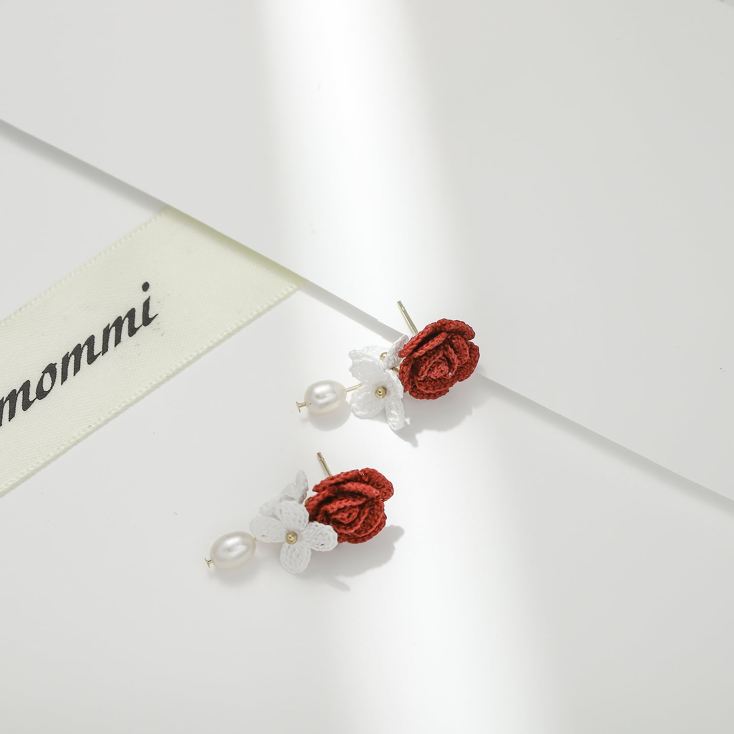 Pearl Rose Earring